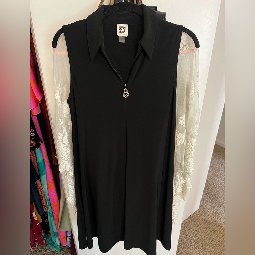 Anne Klein women’s dress in black size 4.
